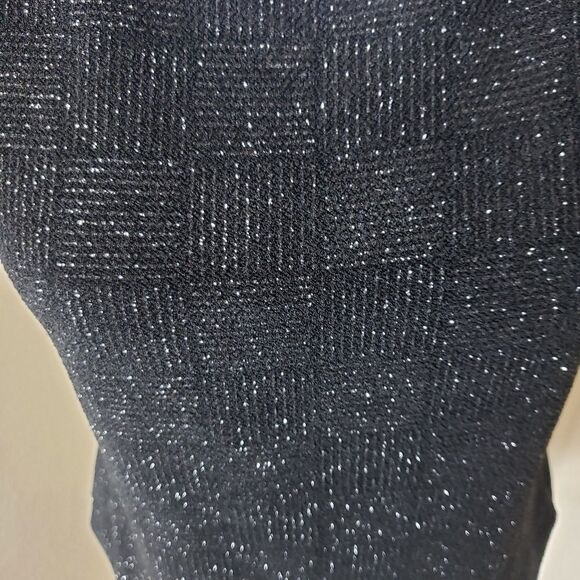 🌼Dressy tank top - Picture 2 of 4